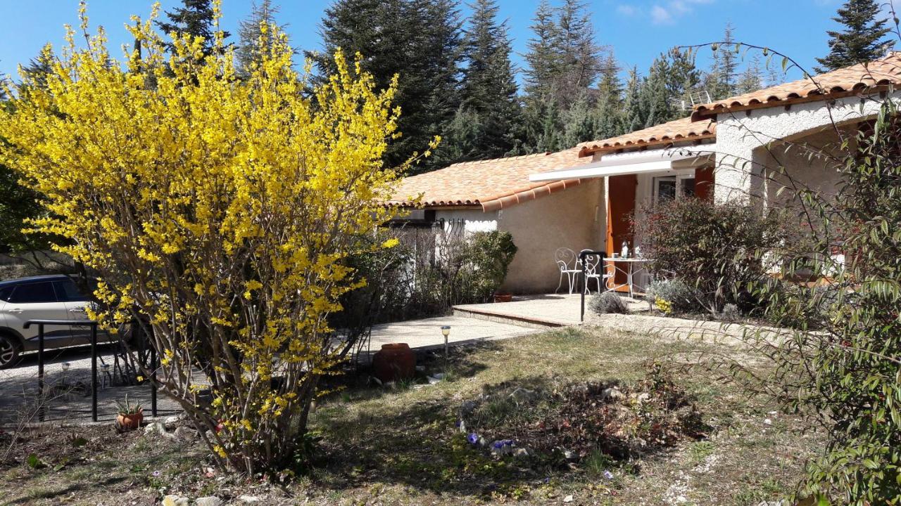 Villa La Lurette, Appartement Et Studio Saint-Étienne-les-Orgues Εξωτερικό φωτογραφία