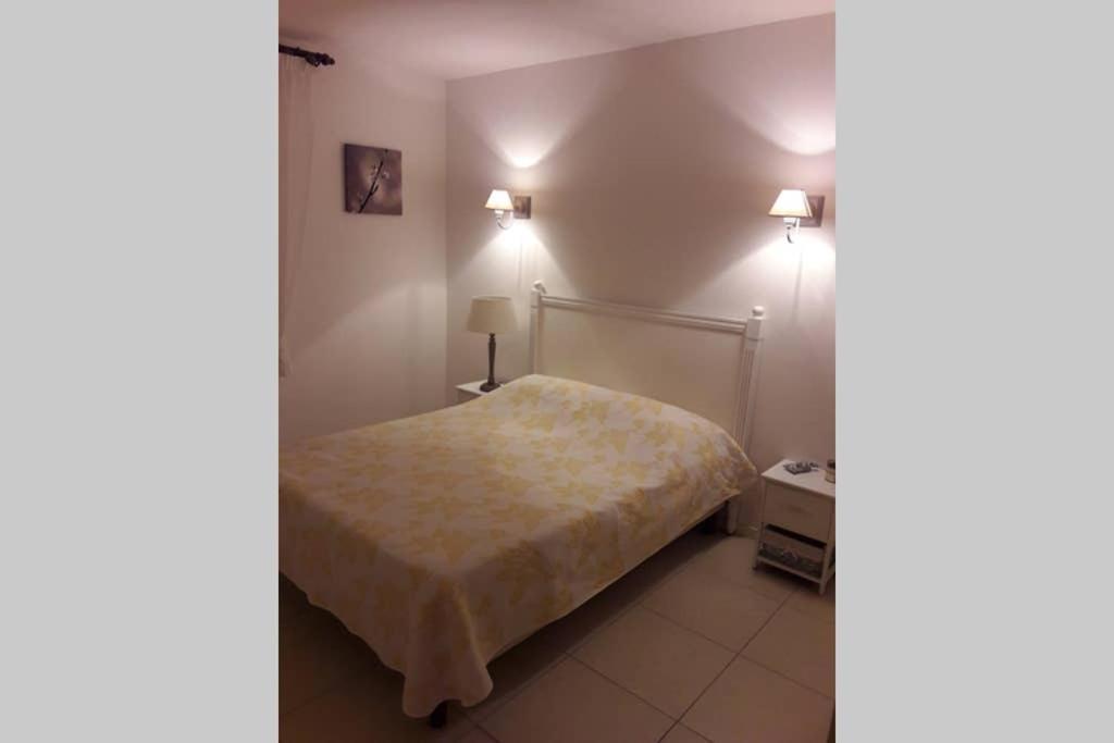 Villa La Lurette, Appartement Et Studio Saint-Étienne-les-Orgues Εξωτερικό φωτογραφία